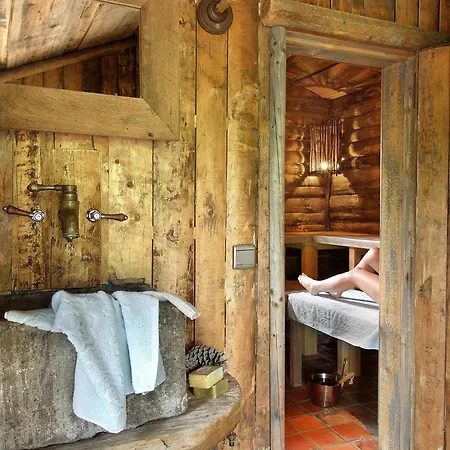 Luxurious Chalet With Jacuzzi And Sauna *